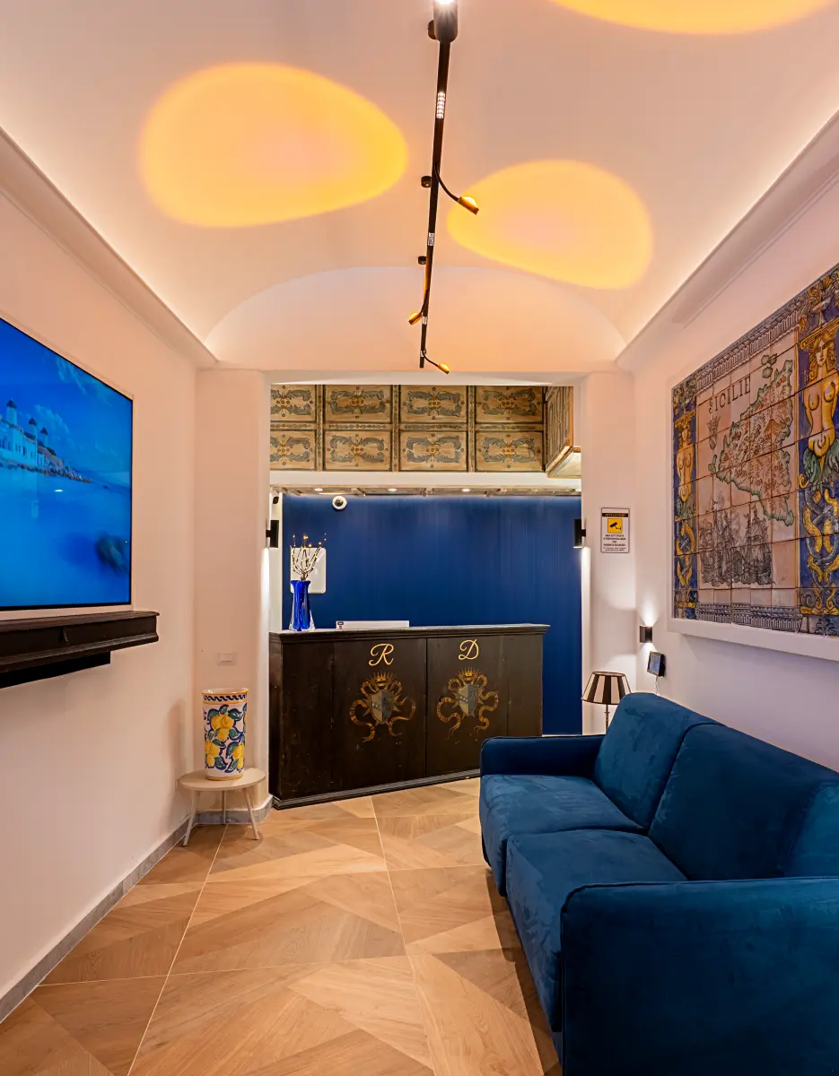 Reception Palazzo Caminneci - Rooms Apartment Palermo Sicily